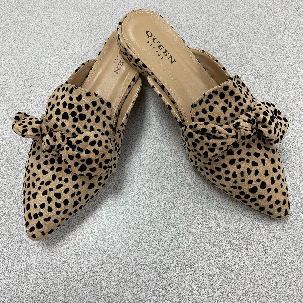 Cute cheetah print mule!